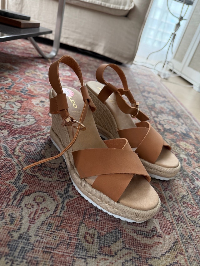 Aldo Wedge Sandals – Size 9 (Never Worn)