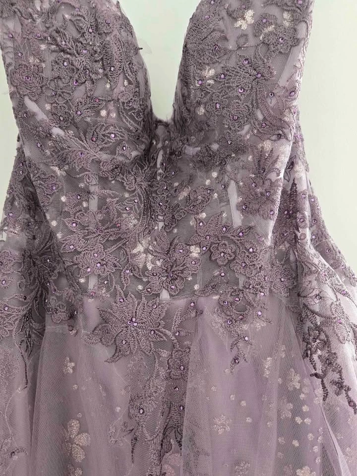 Prom dress - photo 2