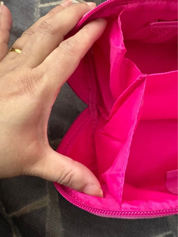 Avon Pink Cosmetic Bag with Dividers - photo 4