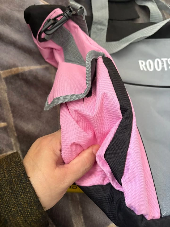 Roots Pink Gray Duffel Bag approx 15-16in - photo 4