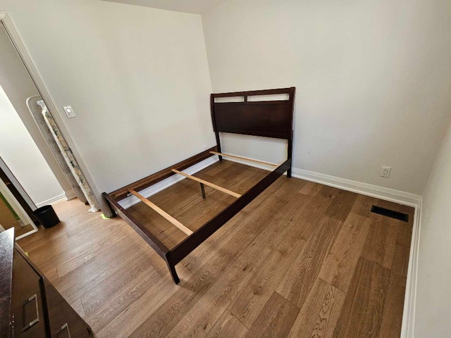 Wooden Bed Frame – Double/Full Size