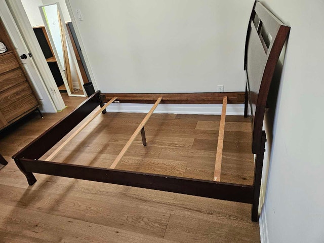 Wooden Bed Frame – Double/Full Size - photo 2
