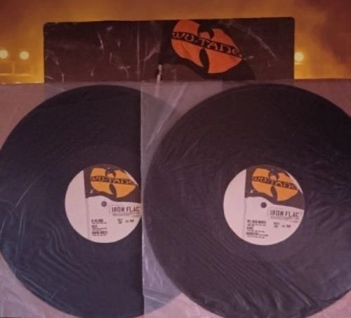 Wu-Tang Clan - Iron Flag (2xLPs, 2001 US Pressing) - photo 3