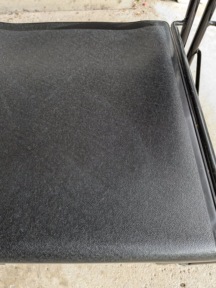 STACKING CHAIR BY VLAD MULLER - photo 3