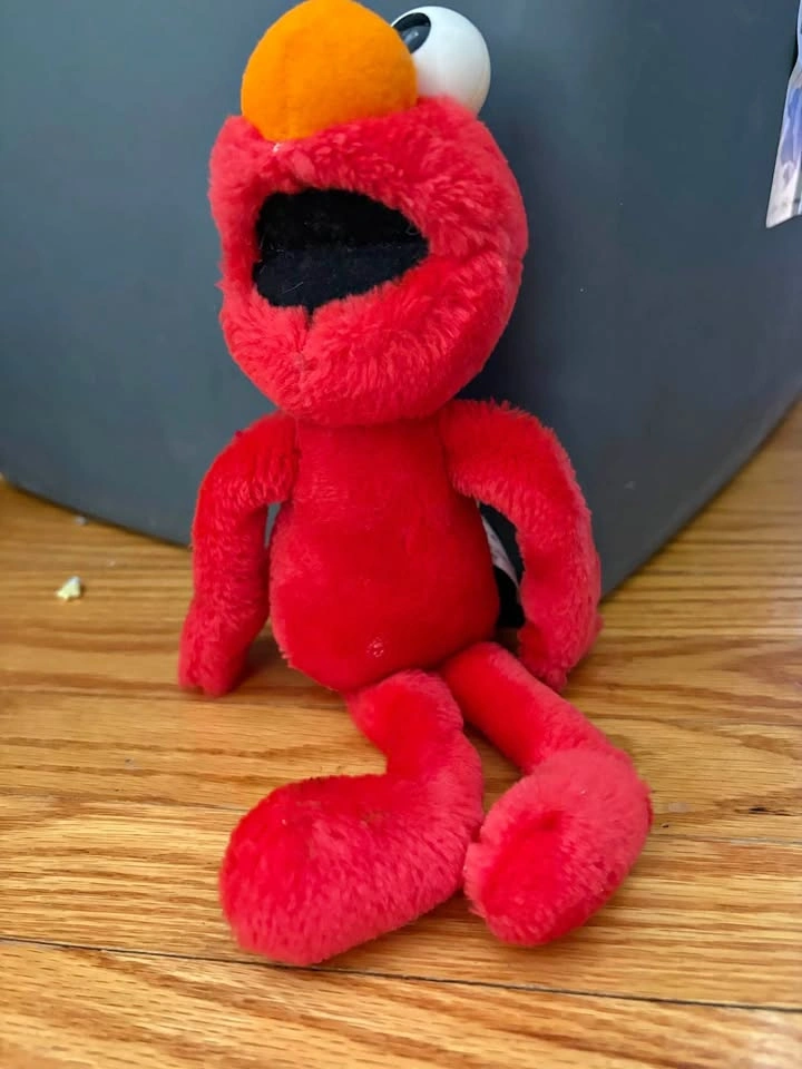 Applause Sesame Street Elmo Beanbag Plush