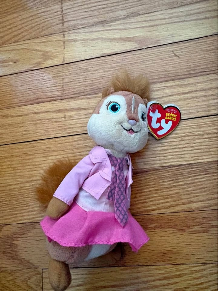Ty Beanie Babies Brittany Chipette Plush