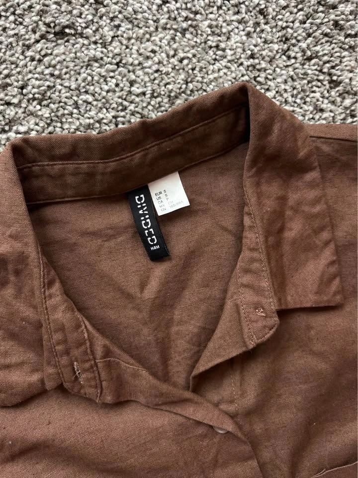 NWOT H&M Women’s Button Down - photo 2