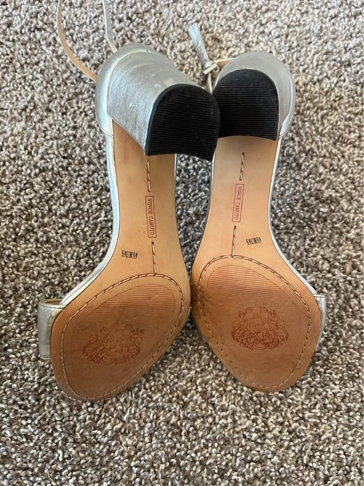Vince Camuto Women’s Heels - photo 3