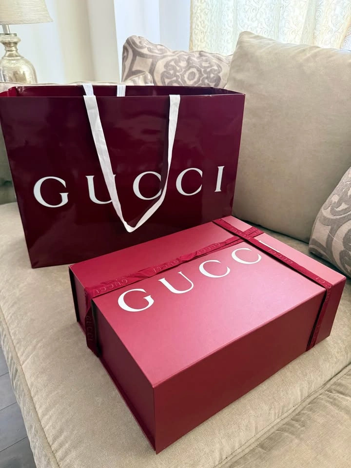 Brand New Gucci GG Supreme Belt Bag / Crossbody – Full Set - photo 2