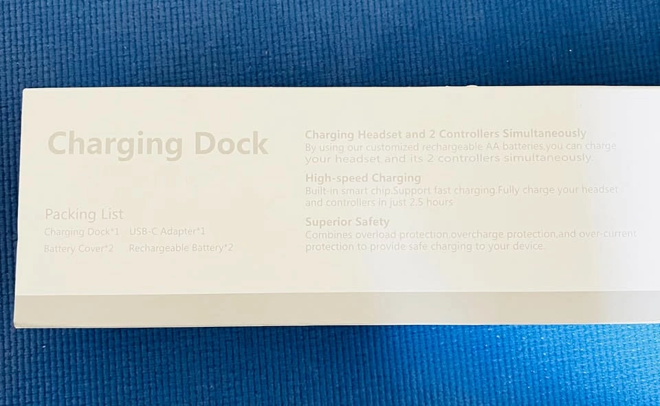 Q6 Charging Dock for Oculus Quest 2 - photo 3