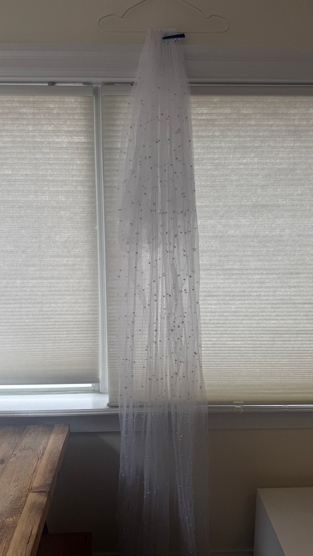 90” Pearled Chapel Veil with Blusher - photo 2