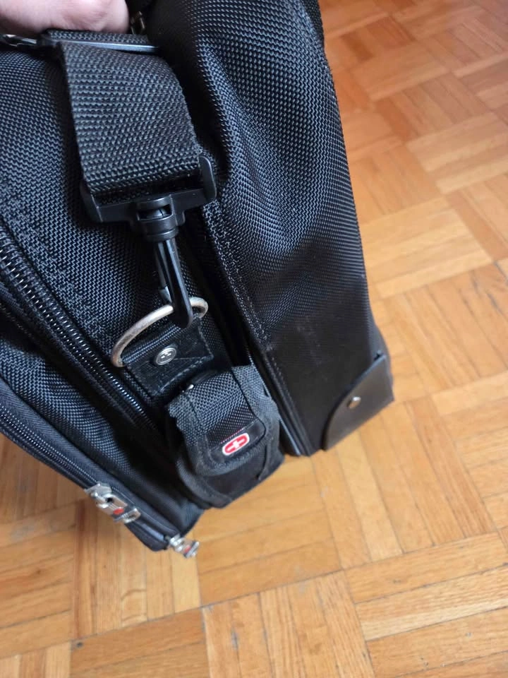 Swiss Gear Work Rolling Bag - photo 5