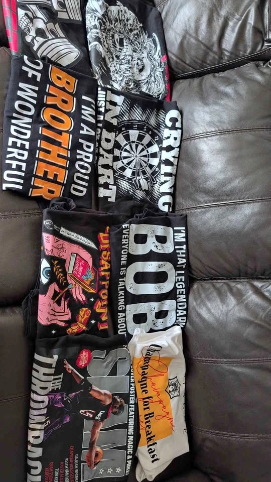 New Men's Large T-Shirt