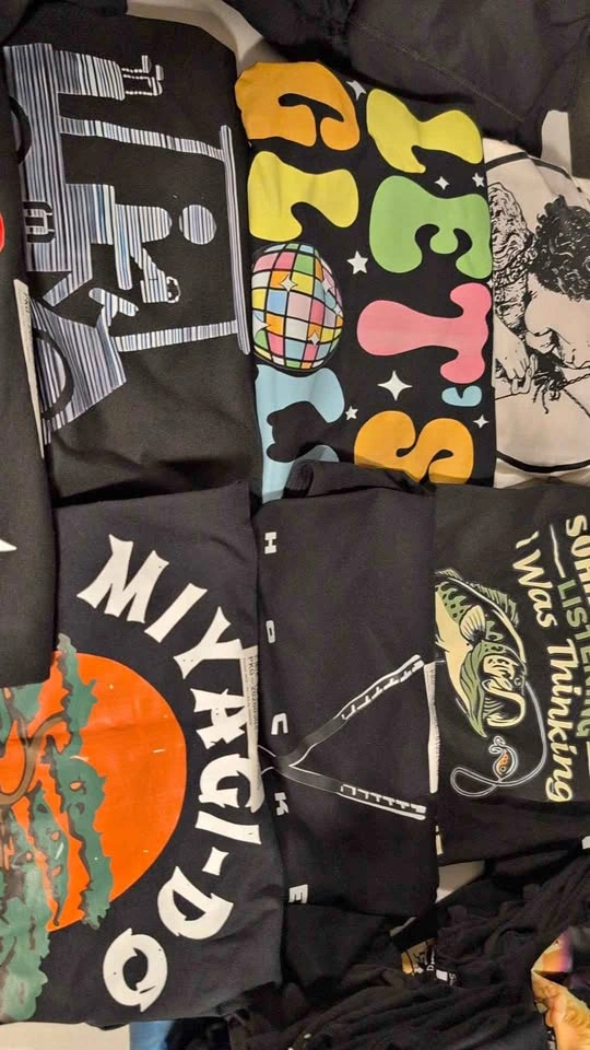 New mens 2XL t-shirt