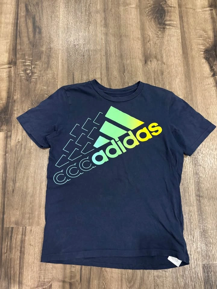 Adidas Boys Shirt (Size 10/12)