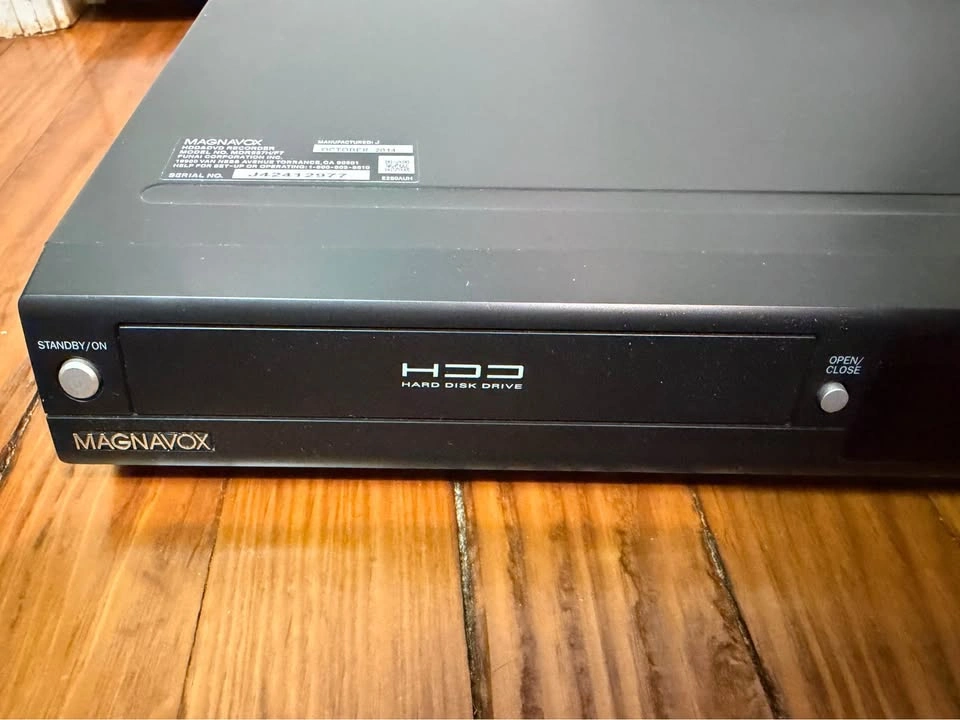 Magnavox HDD and DVD Recorder - photo 4