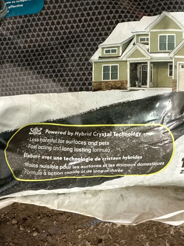 Yardworks Ice Melter - 10 KG Bag - photo 2