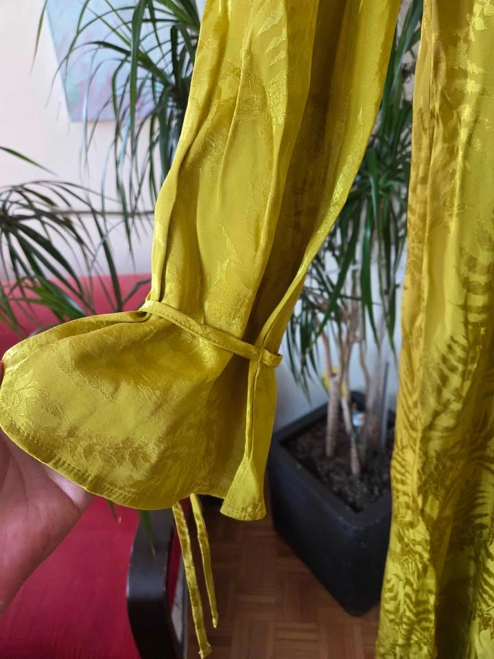 Elegant Mustard Dress with Beautiful Sleeves - Size M - photo 2