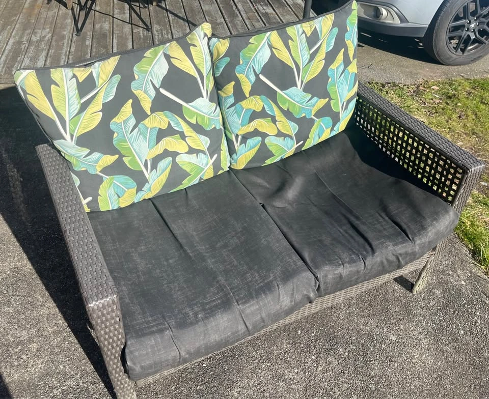 Tropical Wicker Loveseat with Cushions – Cute & Weather-Resistan - photo 2