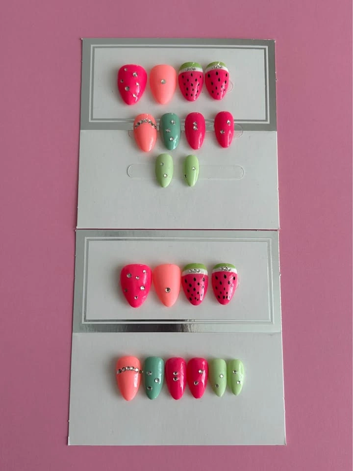 Press on nails watermelon summer design - photo 3
