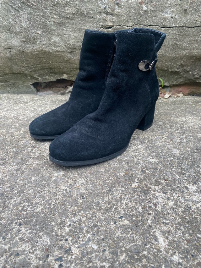 Blondo Boots Size 7.5 - photo 4