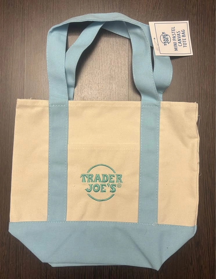 Trader Joe’s Mini Pastel Canvas Totes - Brand New Set! - photo 4