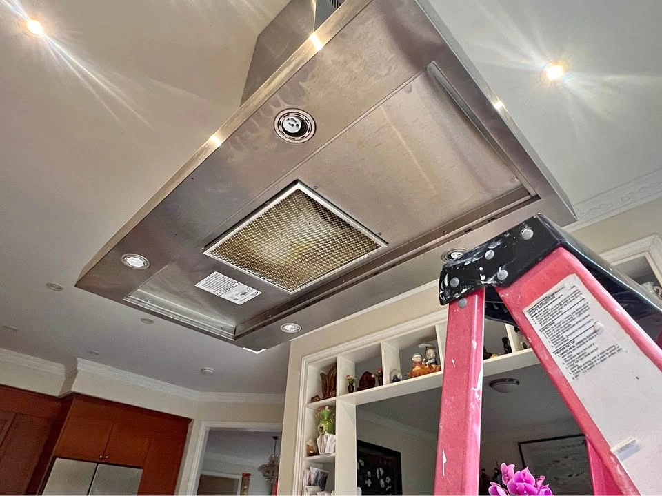 EURO ISLAND HOOD 41.25x24 Stainless Steel