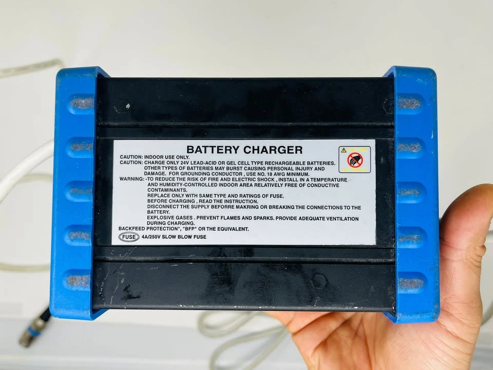 Smart Charger CTE 5AH 24V for Sealed Lead Acid + Gel Battery - photo 2