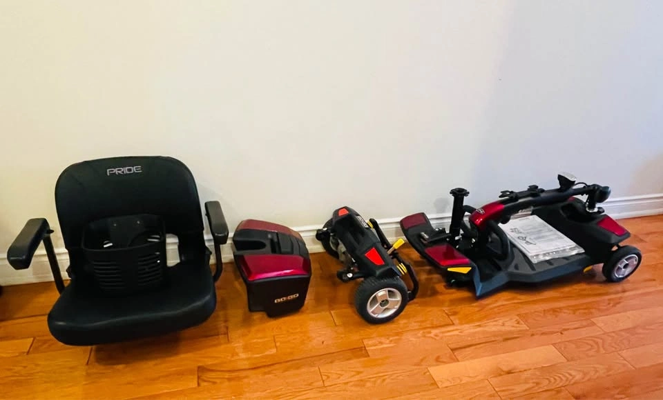 PRICED TO SELL Personal Mobility Scooter - Fits in Trunk - photo 2