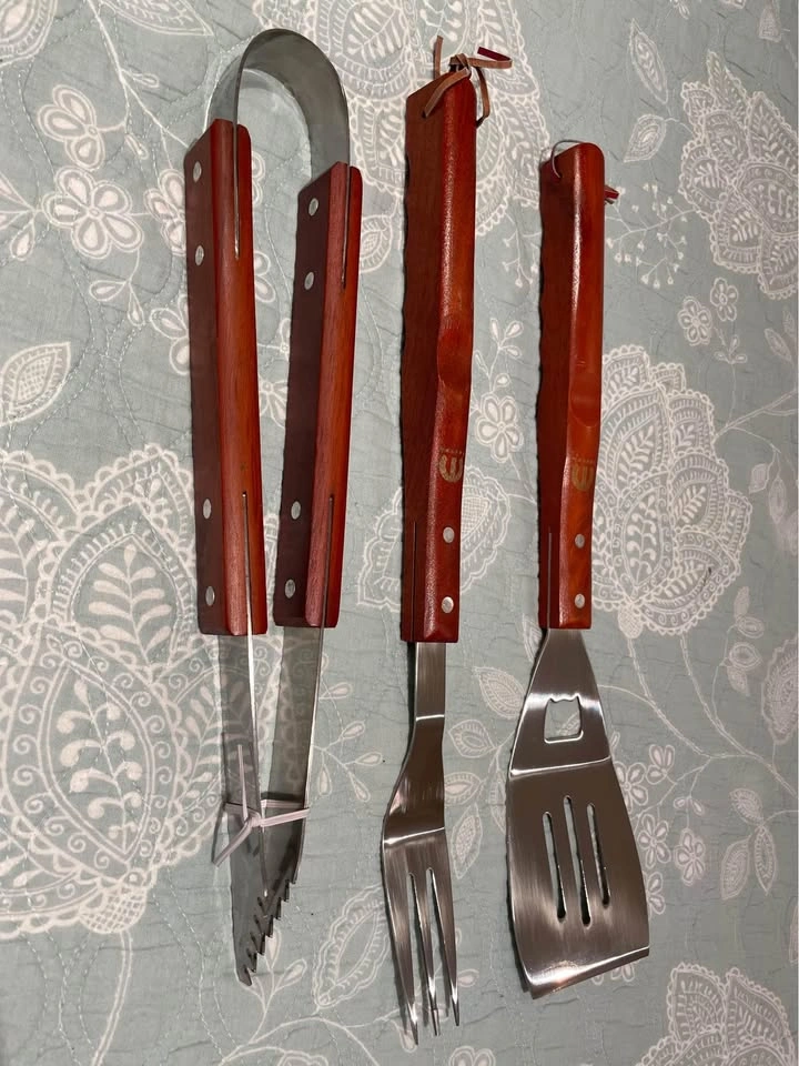 Mopar BBQ Set & Budweiser Apron - photo 3