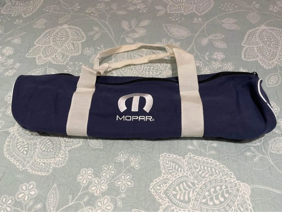 Mopar BBQ Set & Budweiser Apron - photo 4