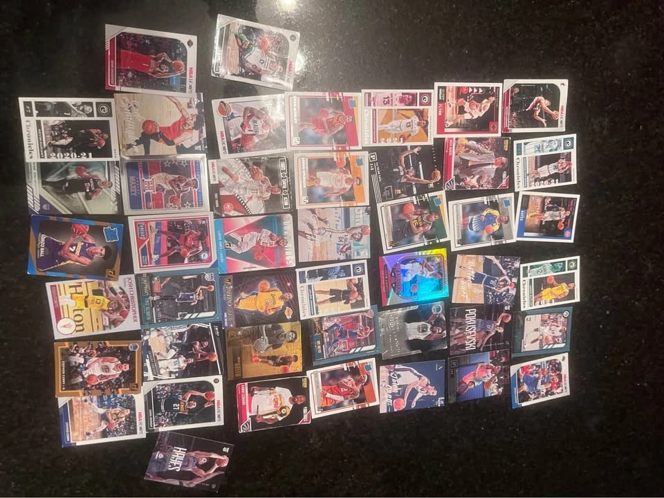 Basketball Cards - photo 3