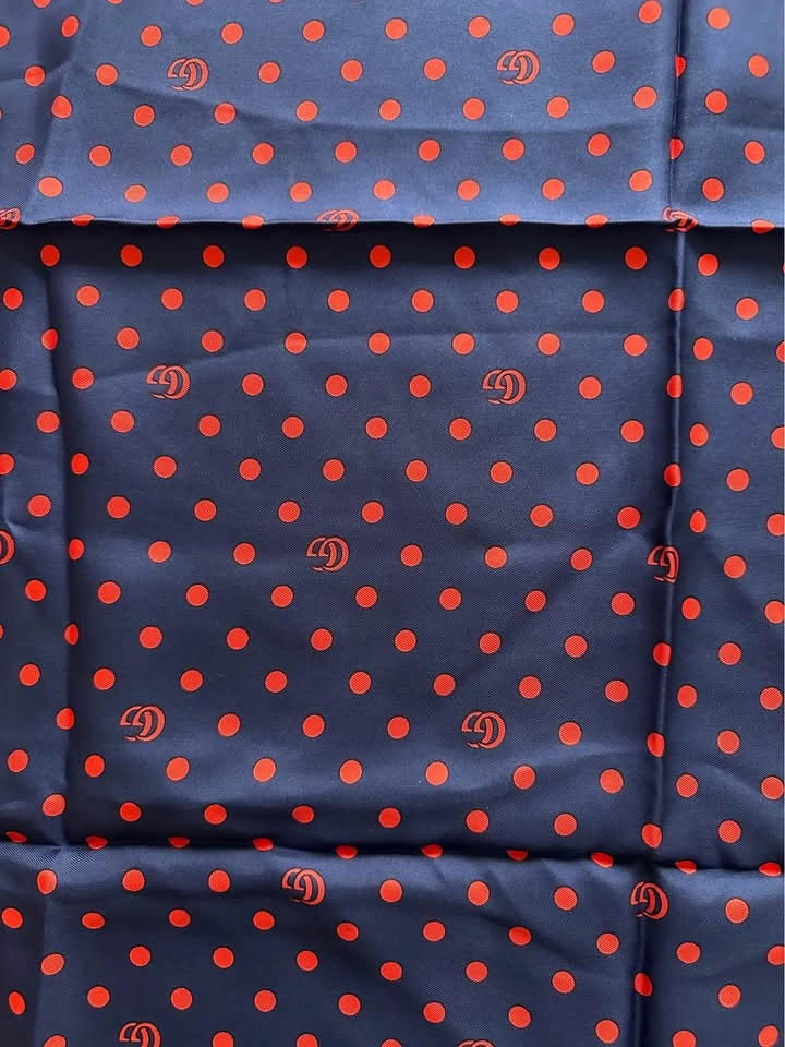 Brand New Gucci Polka Dots Silk Scarf - photo 2