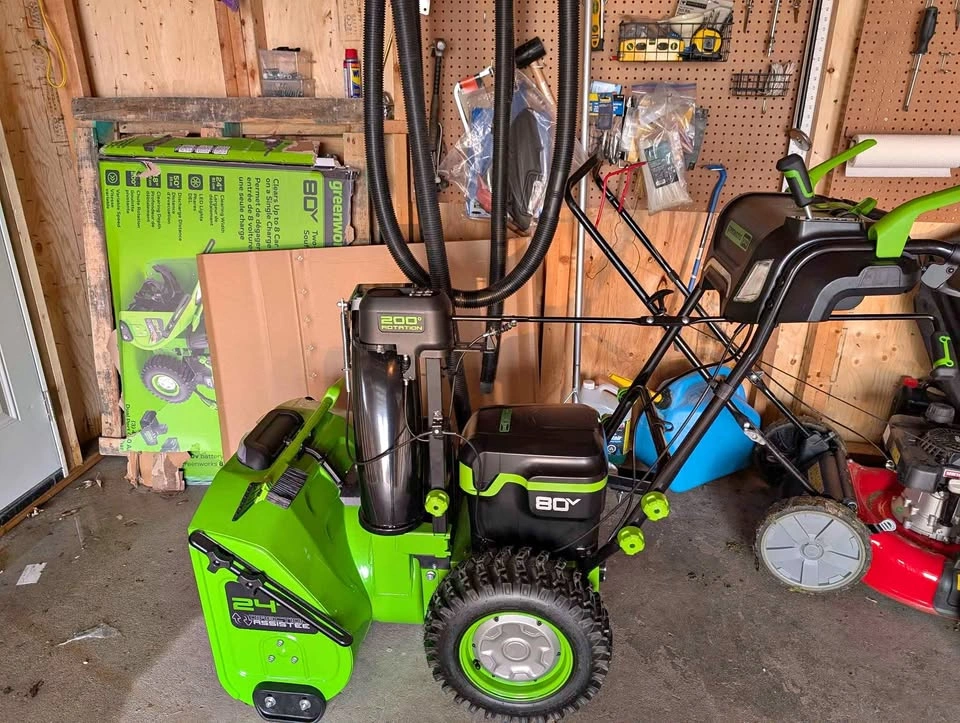 80V Electric Snowblower with Batteries and Charger
