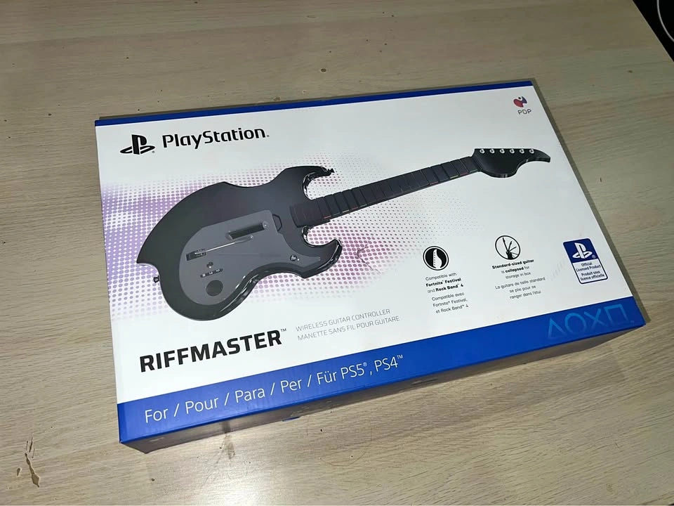 PDP RIFFMASTER Wireless Guitar Controller for PS5/PS4