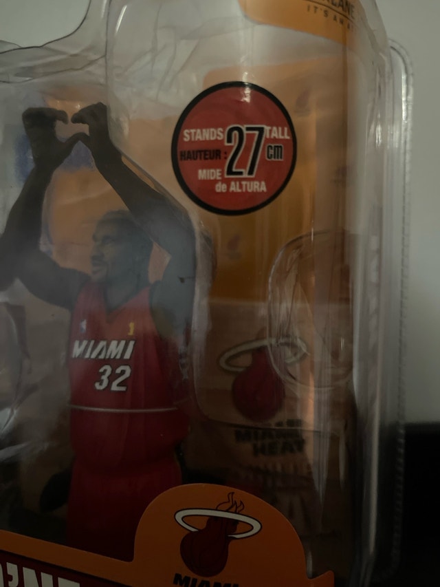 Shaquille O'Neal Miami Heat Figurine - photo 3