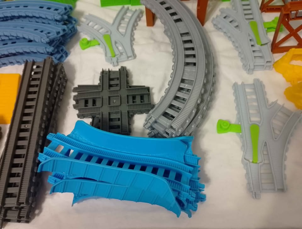 Thomas the Tank train track set - photo 5