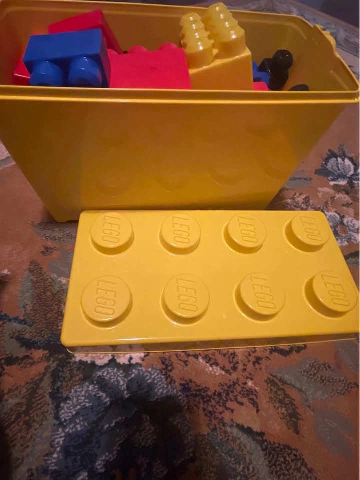 Lego Bin with Blocks and Car - photo 2
