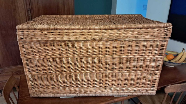 Large Wicker Basket Trunk - photo 2