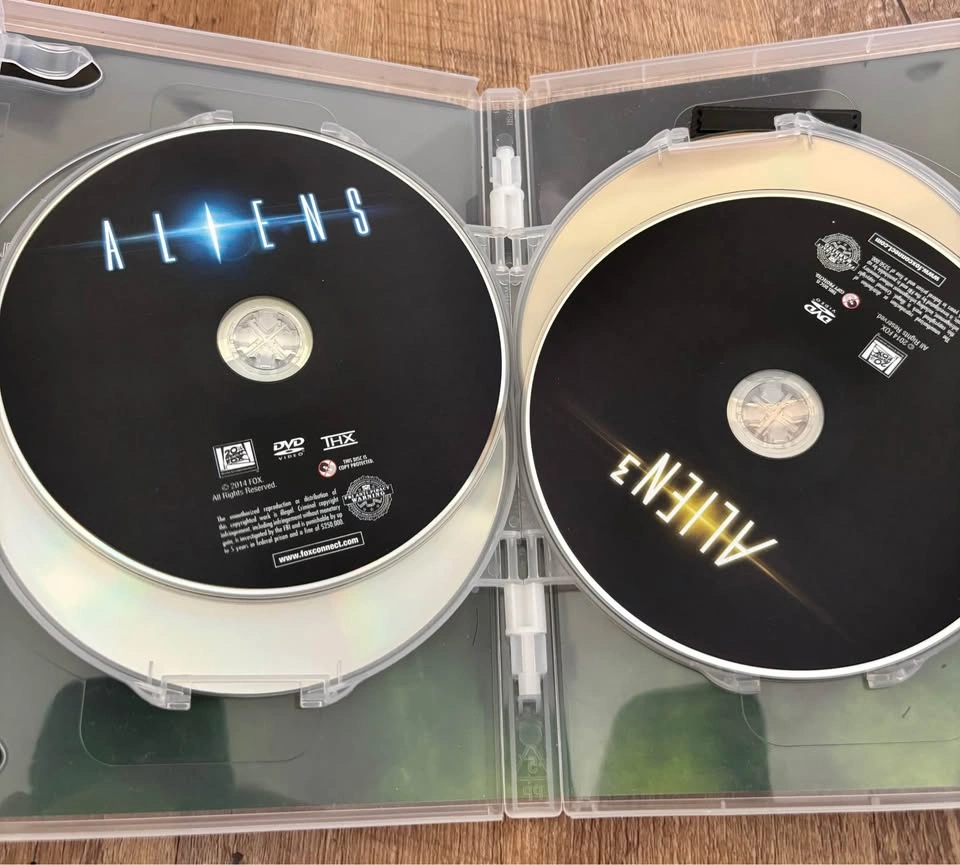 Alien Quadrilogy DVD - photo 4