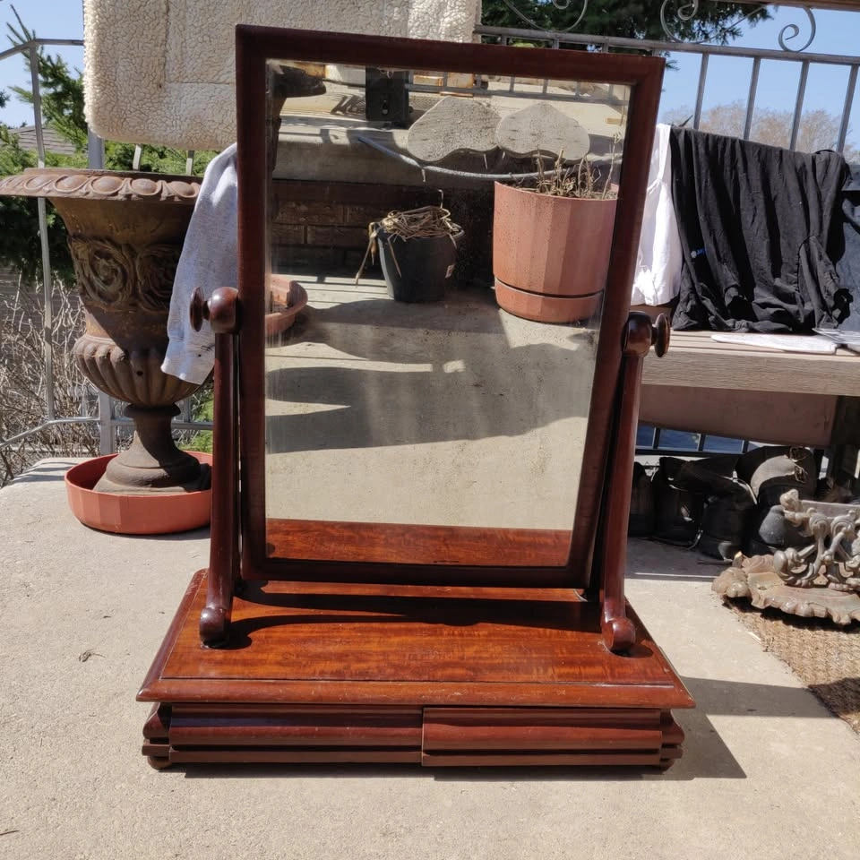Antique Dresser Mirror - photo 2