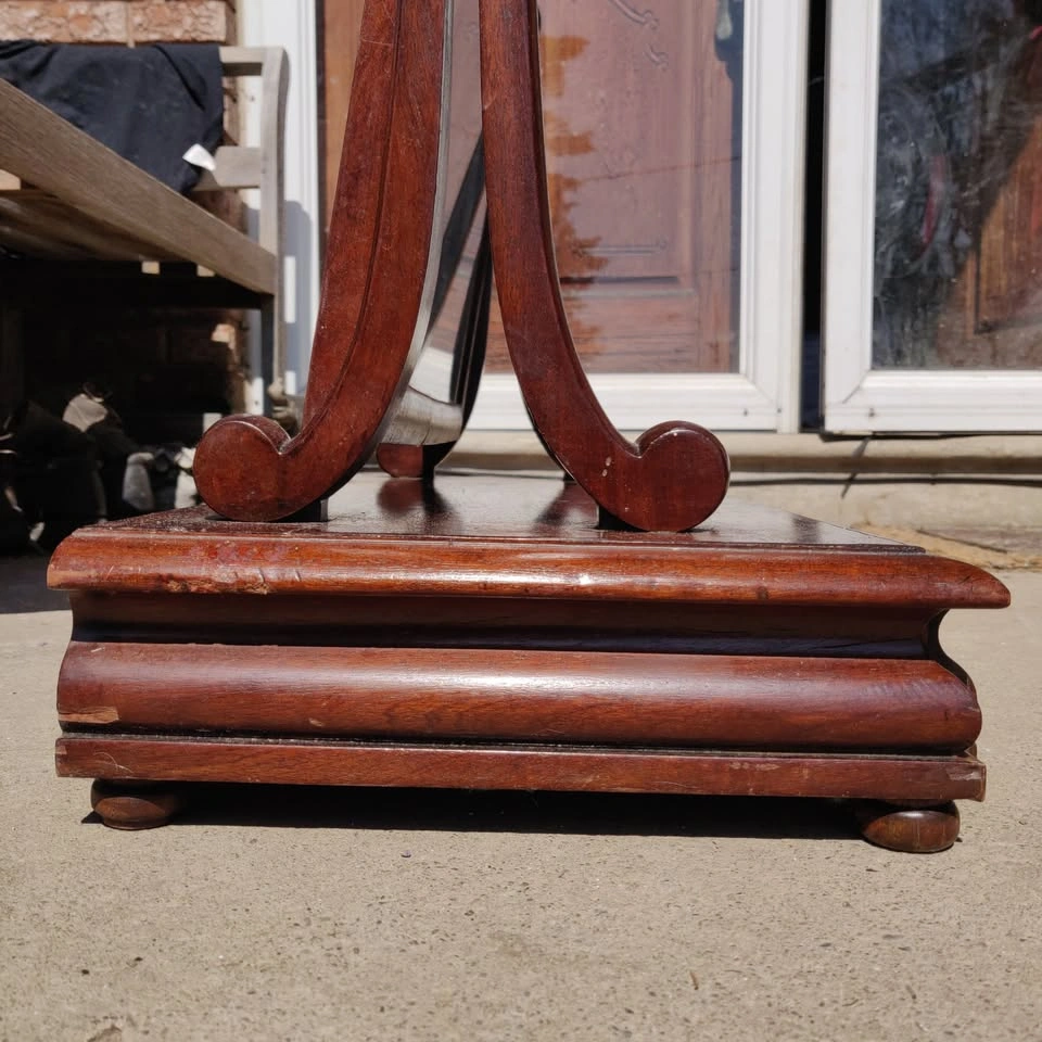 Antique Dresser Mirror - photo 5