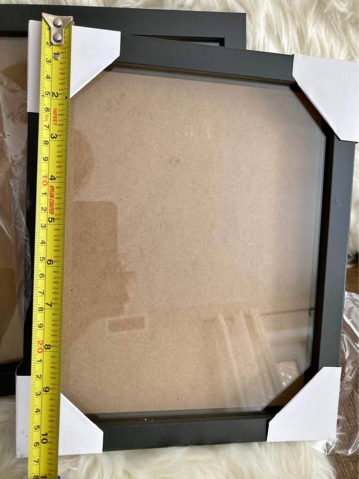 Never used picture frames