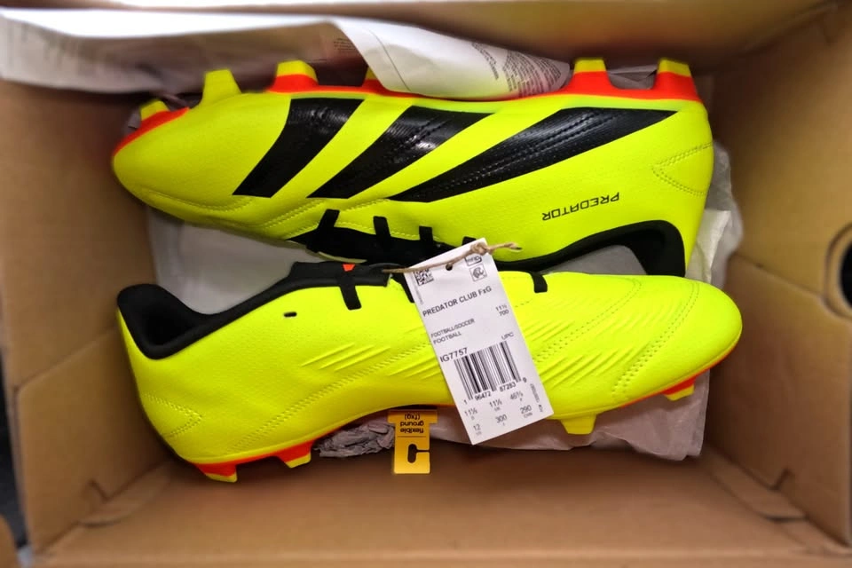 Adidas Predator Club Soccer Cleats FG Size M6/W7 - photo 4