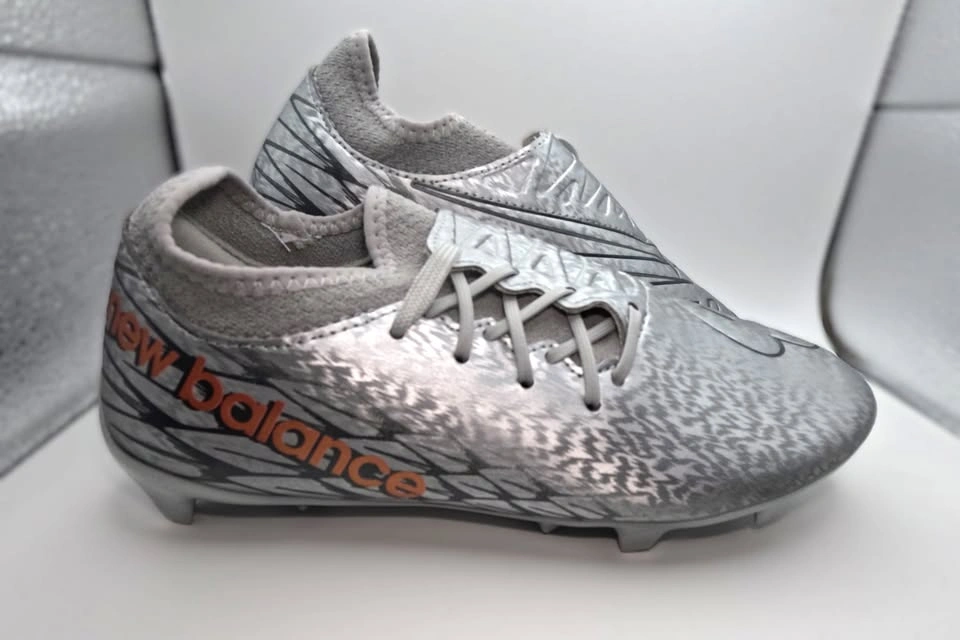 New Balance Furon V7 Dispatch FG Soccer Cleats - Size 7