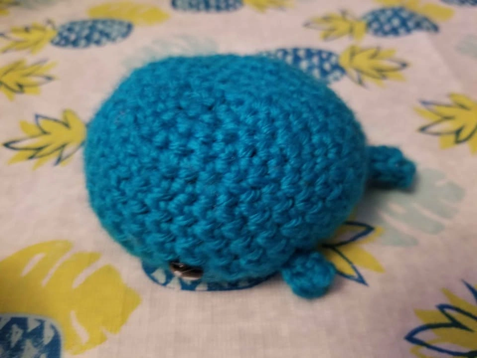 Small Crochet Octopus & Whale Plush - photo 4