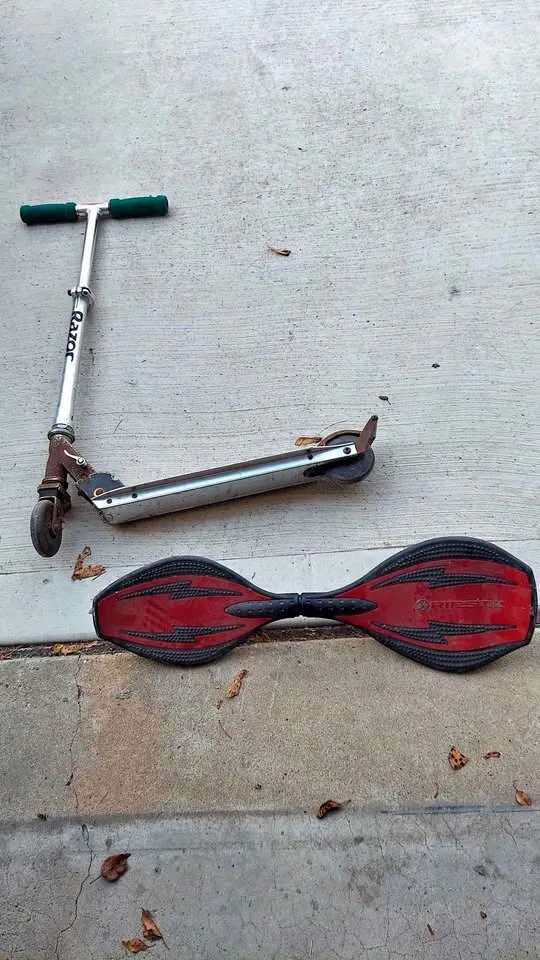 RAZOR scooter and Ripstick