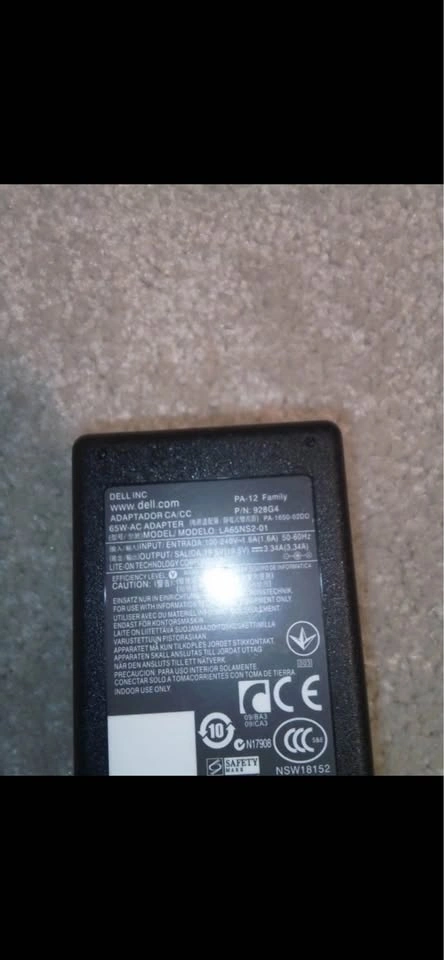 Dell Power Adapter Charger DP/N 0928G4 - photo 5