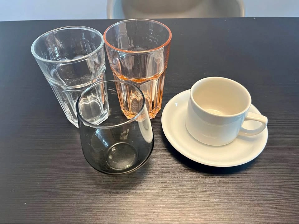 Glass cup