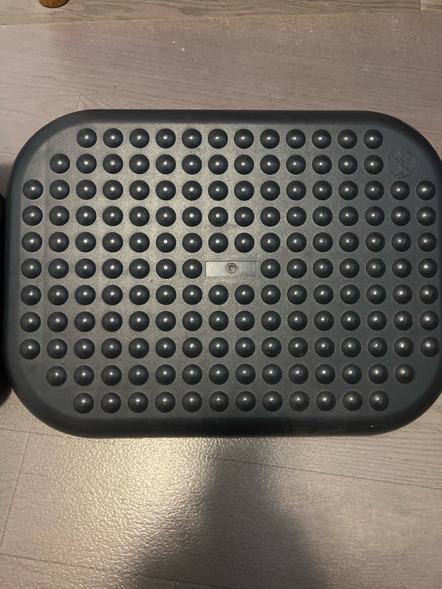 Two foot rests for $10 - photo 2